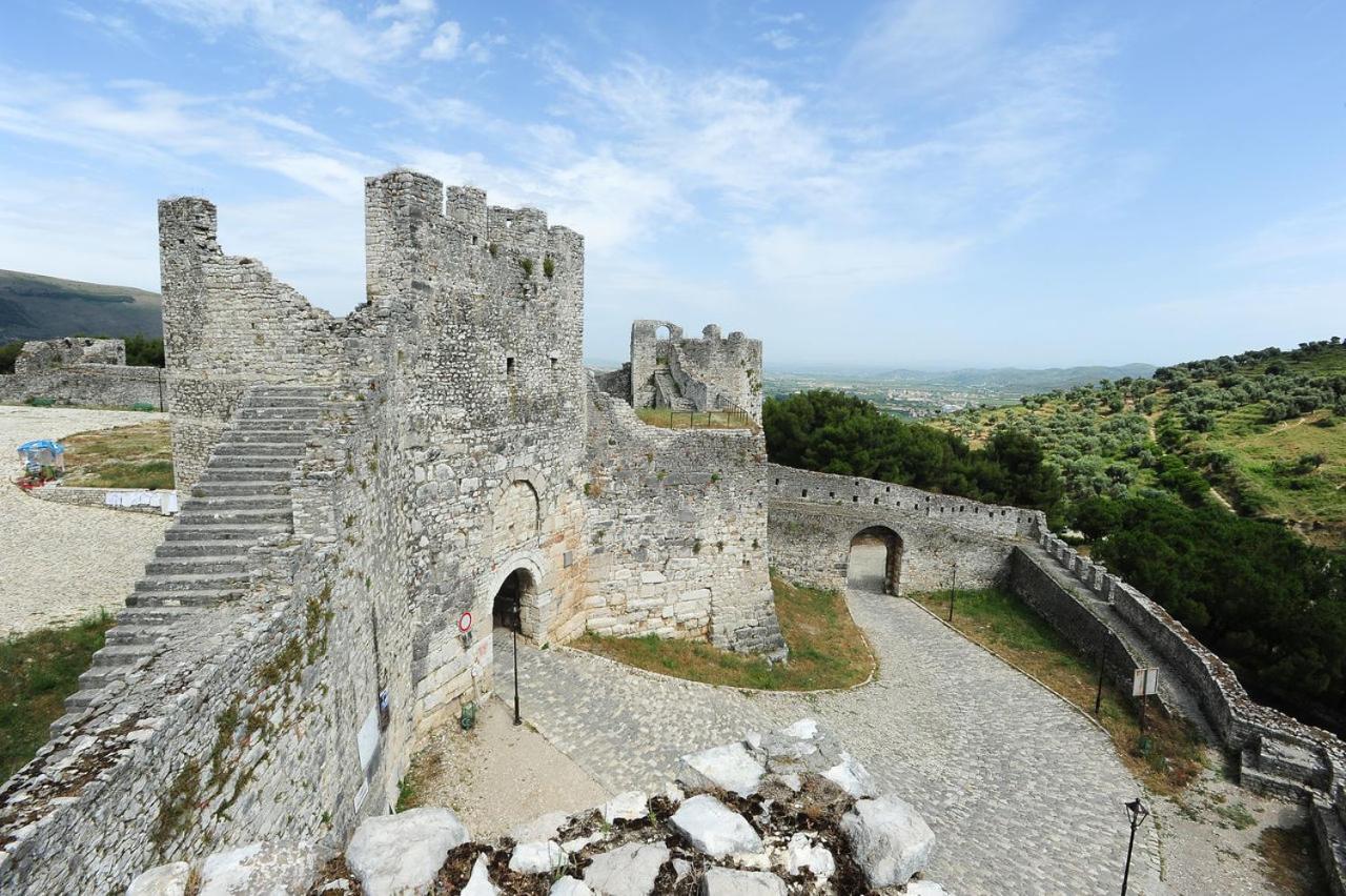 Berati Castle Hotel Zewnętrze zdjęcie